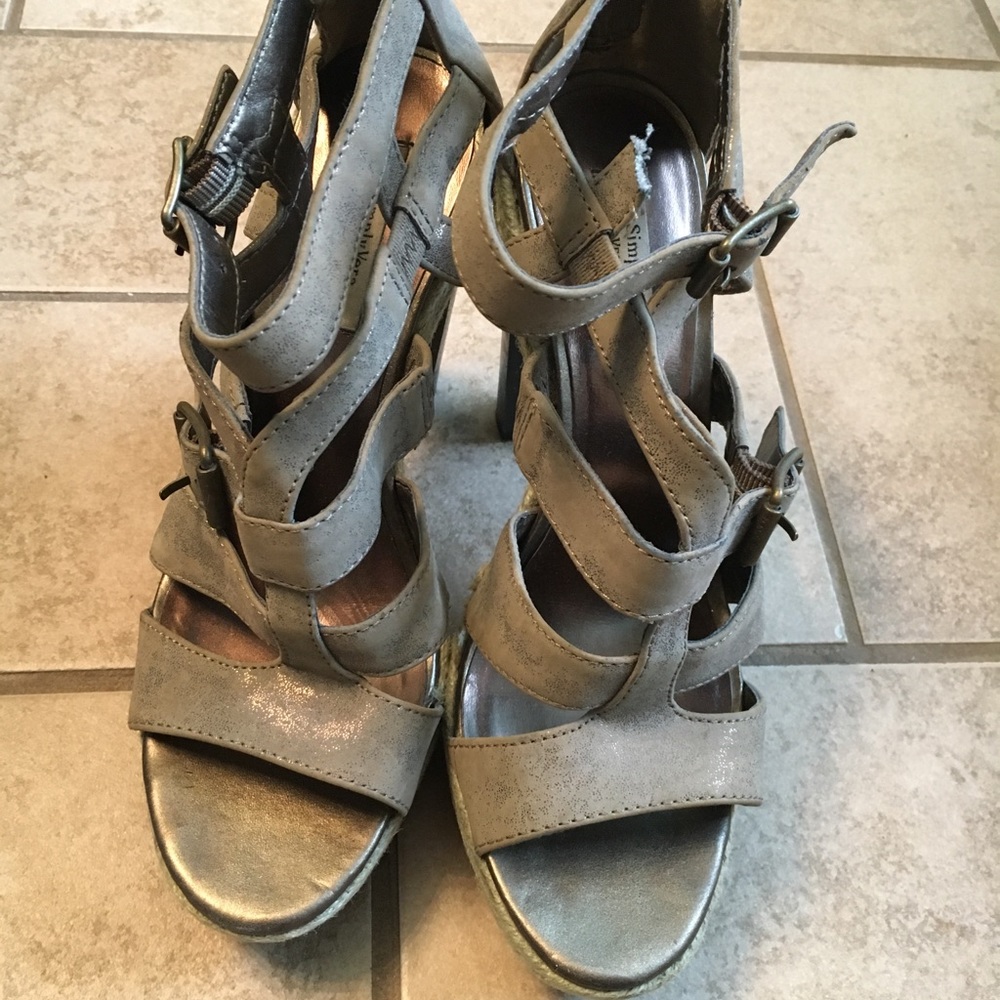 Vera wang shoes